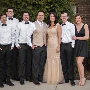 Meet your Posher, Debbie